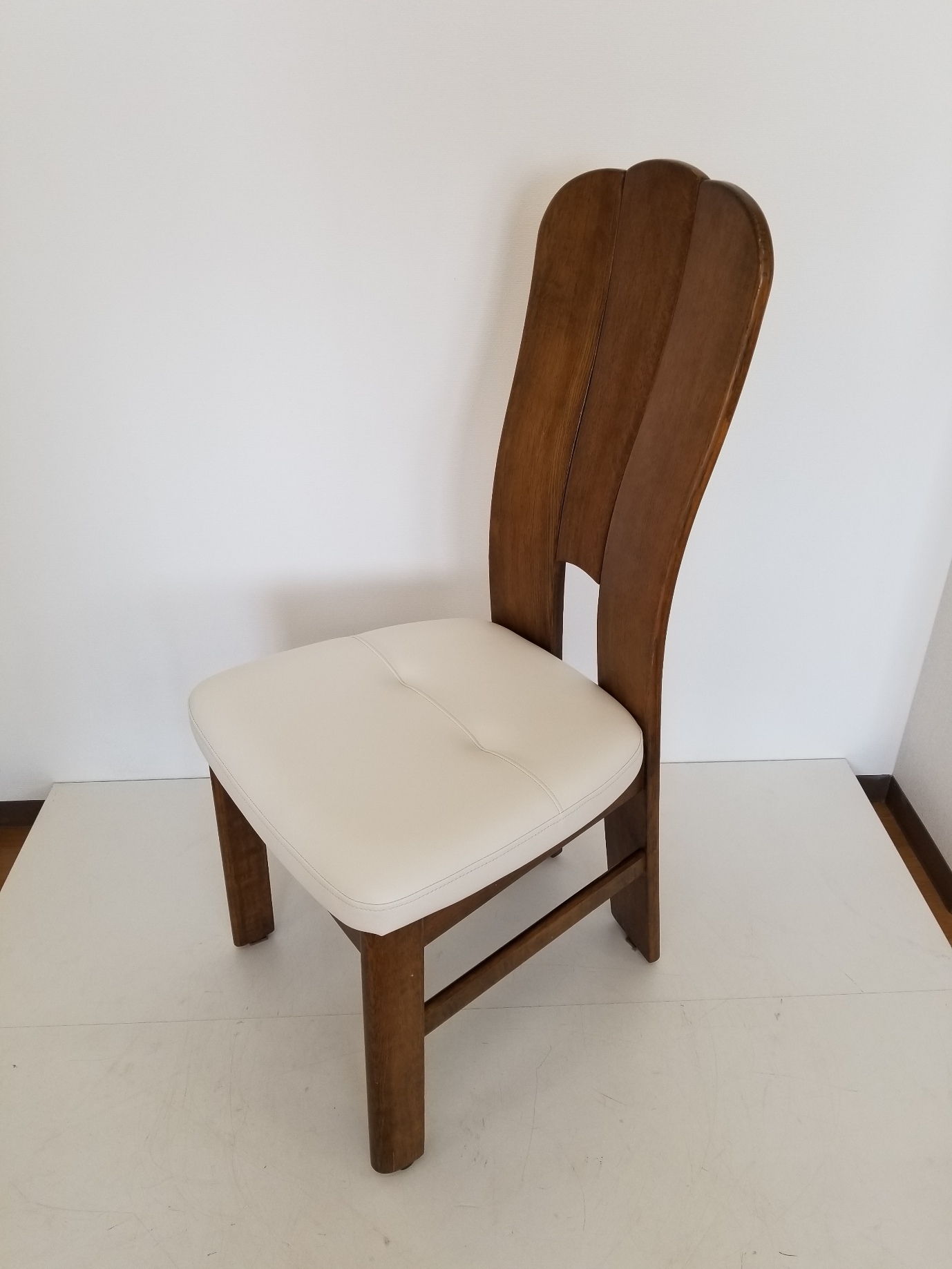 岡山市の椅子張替え・ソファー張替え写真
